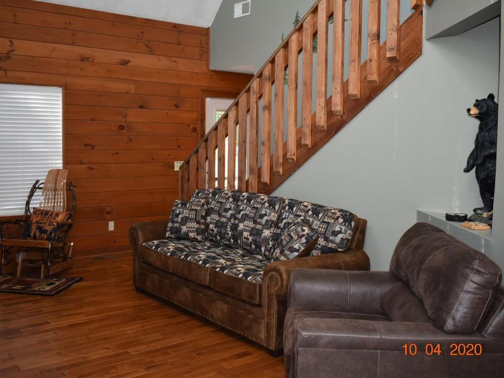 1 Amazing Time Villa Pigeon Forge Exterior photo