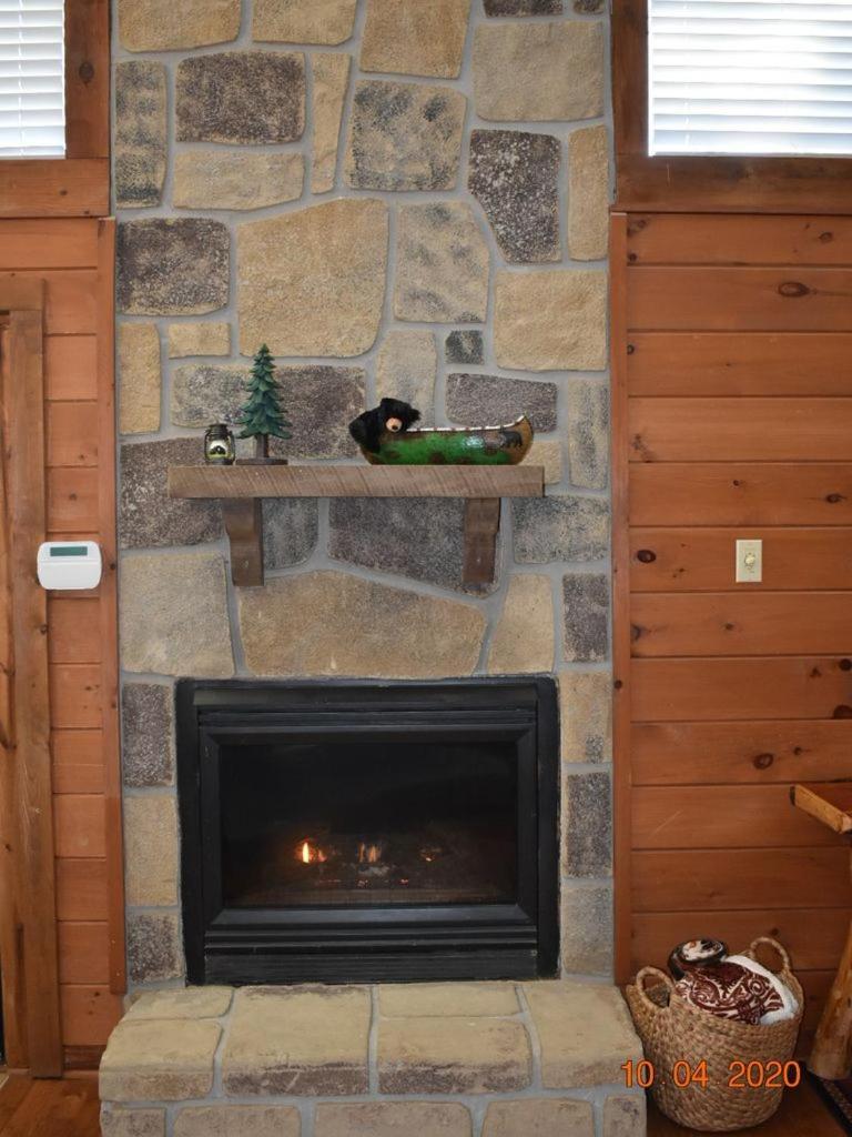 1 Amazing Time Villa Pigeon Forge Exterior photo